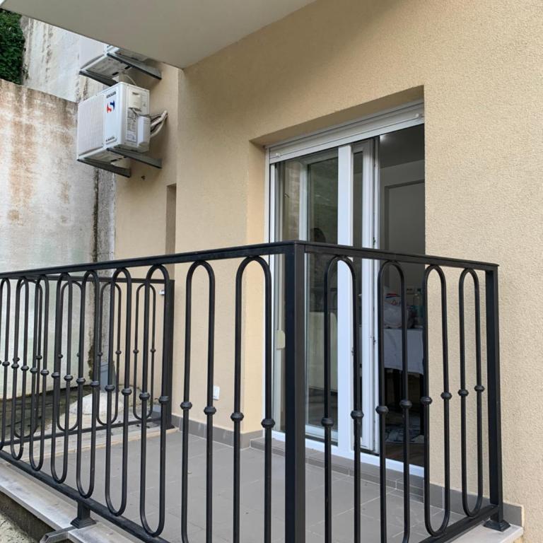 Apartman Bečići-Budva - One-Bedroom Apartment - 5