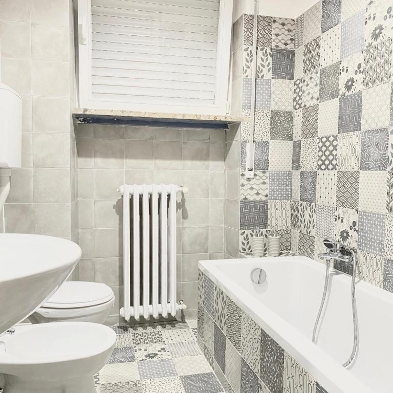NERI Rooms - Double Room with Shared Bathroom - 3