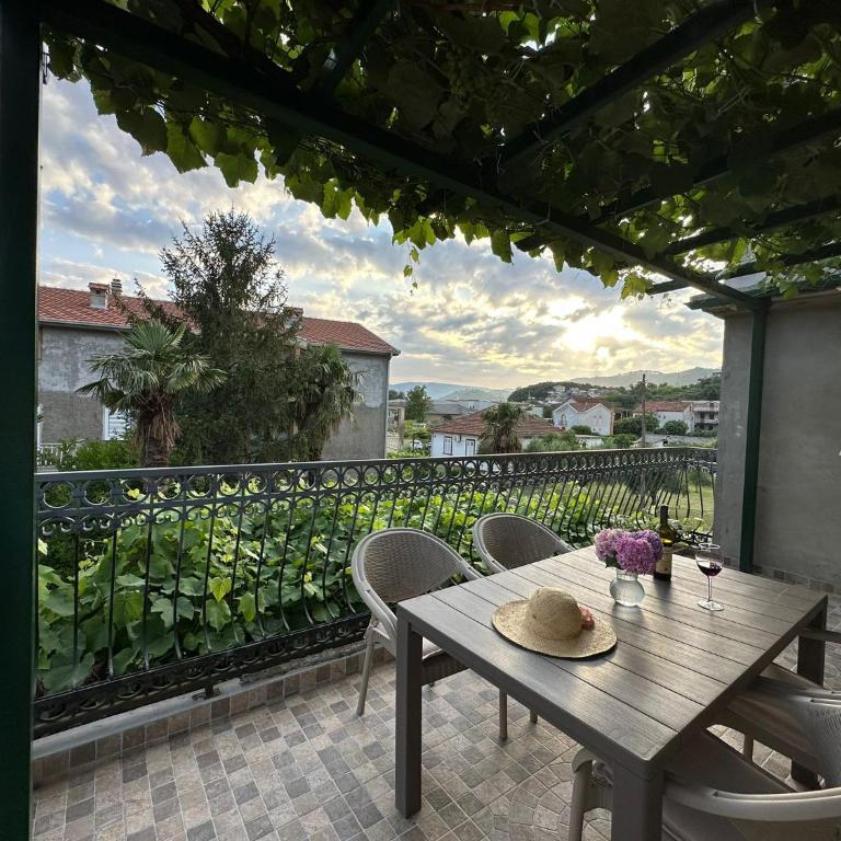 Sunčana Kula - Studio Apartment - 8