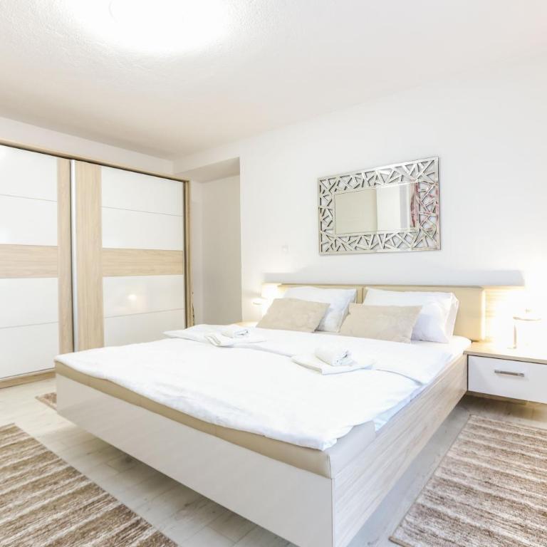 Holiday Home Ajna - Three-Bedroom House - 15