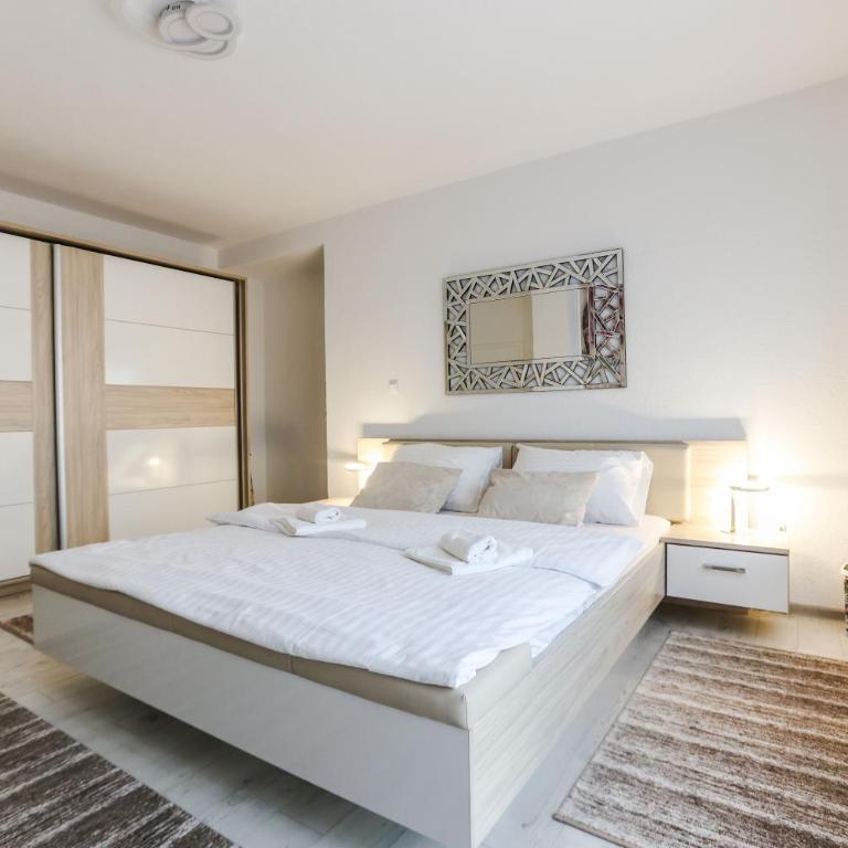 Holiday Home Ajna - Three-Bedroom House - 17