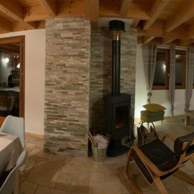 CHALET 16 PERS PROCHE DES PISTES - Chalet - 24