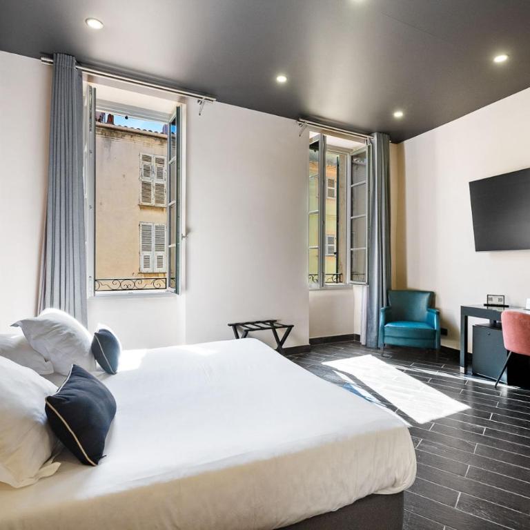 Hotel POZZO DI BORGO - Chambre Double Supérieure - 5