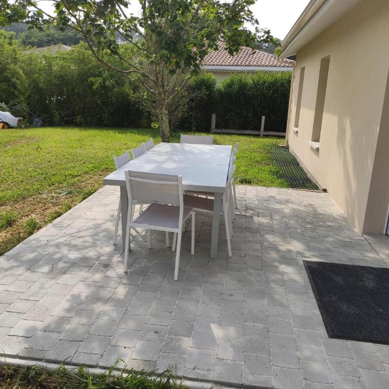 2 Maisons de 3 et 2 chambres avec grande piscine commune - Maison 3 Chambres - 15
