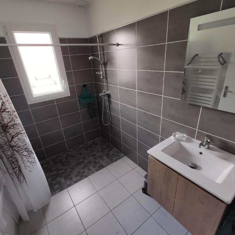 2 Maisons de 3 et 2 chambres avec grande piscine commune - Maison 3 Chambres - 21