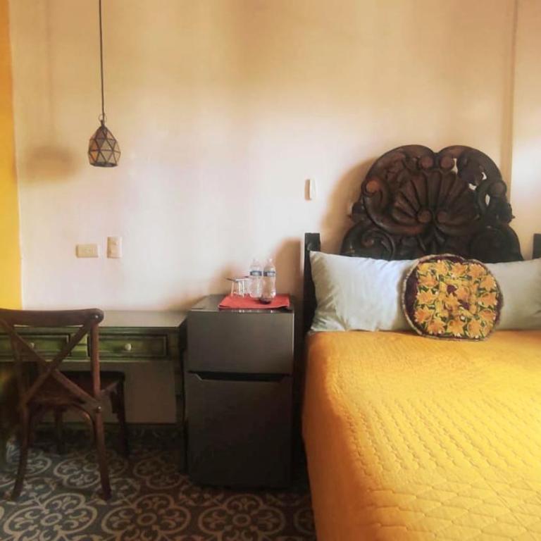 Nunõ - Double Room with Private Bathroom - 5