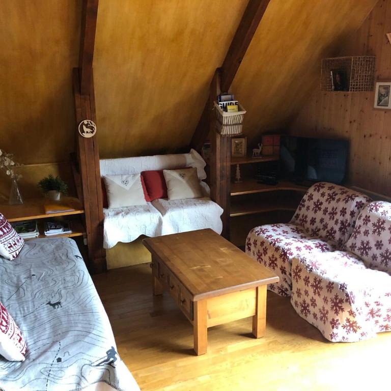 Chalet 3 étoiles à Autrans, 4 pers, terrasse ensoleillée - Chalet 2 Chambres - 2
