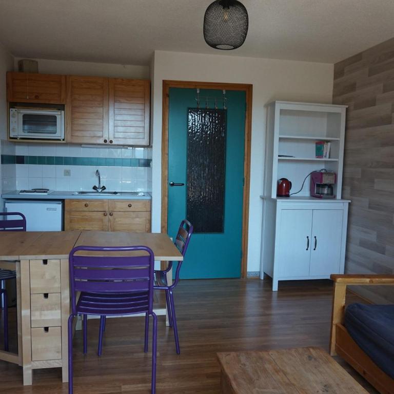 Appartement cosy au cœur d'Autrans, 4 pers, terrasse sud, animaux admis - Estudio - 2