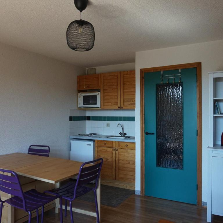 Appartement cosy au cœur d'Autrans, 4 pers, terrasse sud, animaux admis - Estudio - 3