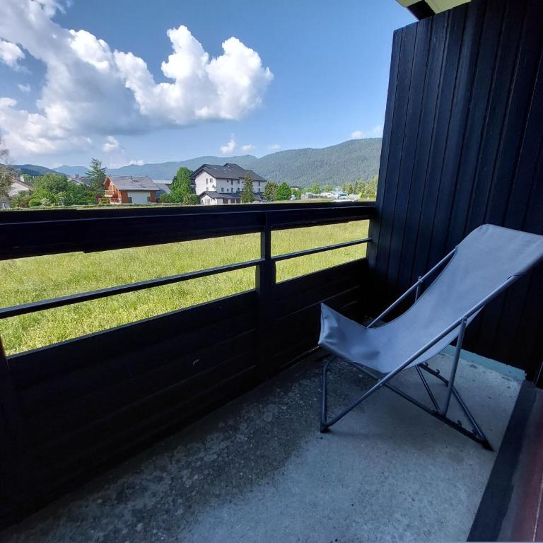 Appartement lumineux 40m², 2 balcons sud, Autrans, 4 pers, parking inclus - Apartamento de 1 dormitorio - 5