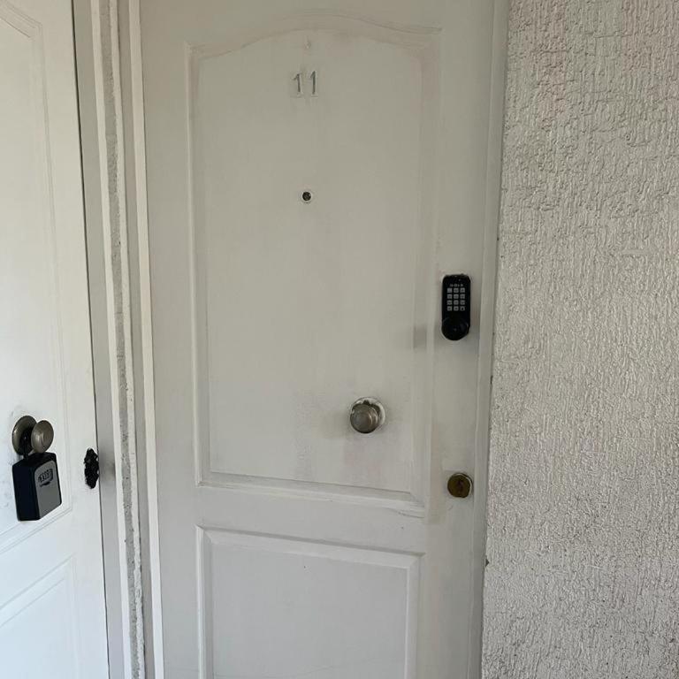 CÓMODO Y RENOVADO DEPARTAMENTO CON VISTA AL MAR - Apartamento de 3 dormitorios - 6