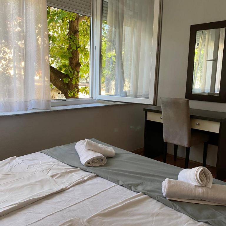 Apartman Nika - Two-Bedroom Apartment - 23