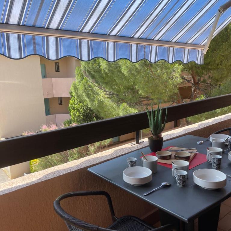 T2 avec piscine 5 mn des plages et village - Apartamento de 1 dormitorio - 18