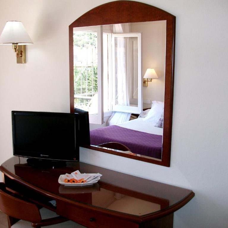 RVHotels Avenida - Habitación Familiar - 7