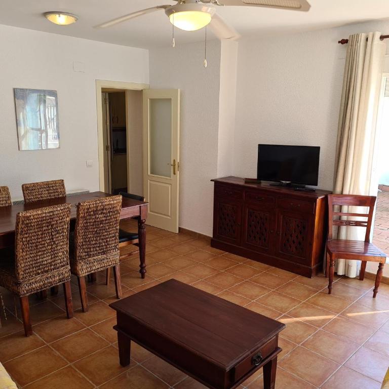 REf 112 ATICO EN ZAHARA MAR - Apartment - 6