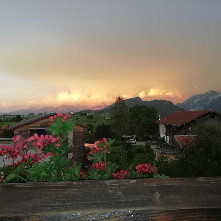 Haus Nöß - Apartment mit Blick auf die Berge - 23