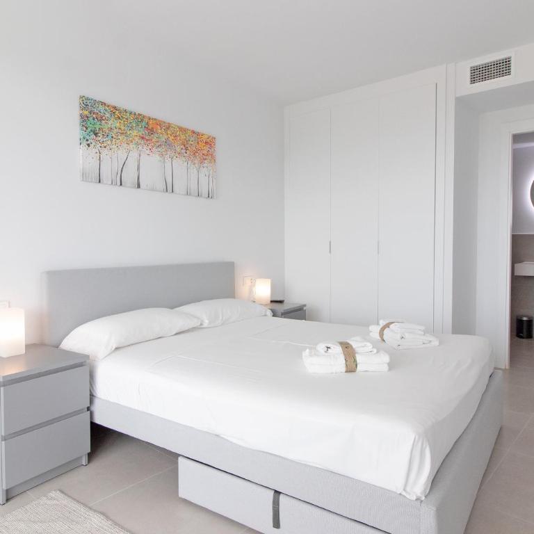 Global Vacacional, Apartamento con terraza, vistas al mar y a la piscina - Apartment mit Terrasse - 10