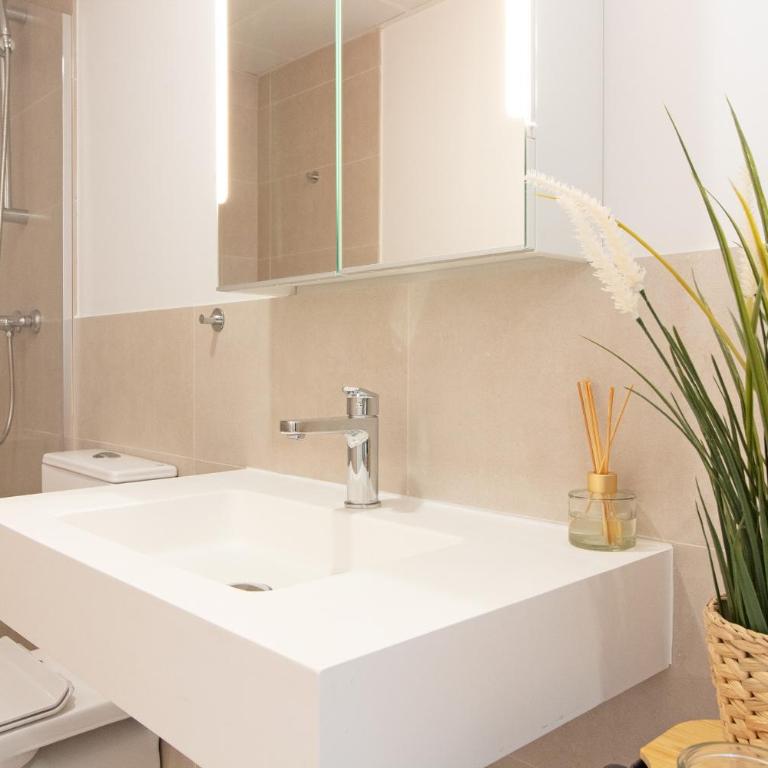 Global Vacacional, Moderno apartamento con terraza en Gran Canet - Apartment mit Terrasse - 22