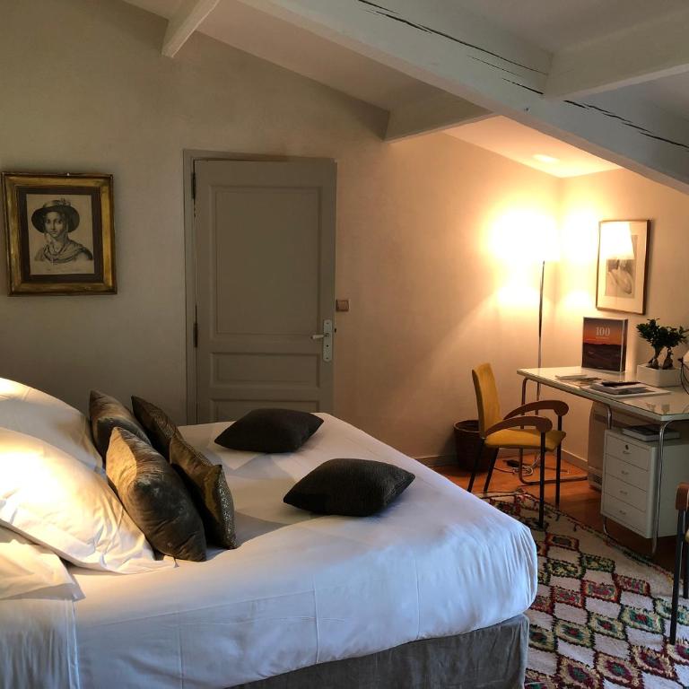 Hotel Château Des Alpilles - Chambre Familiale Supérieure - 5