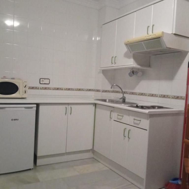 Apartamentos Pepe Mesa - Estudio con sofá cama - 13
