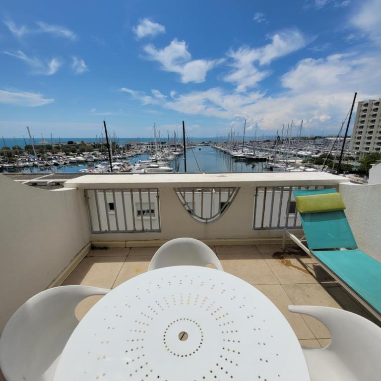 Centre Ville Appartement t2 pour 4 personnes N31 - Apartment mit 1 Schlafzimmer, Meerblick und Terrasse - 9
