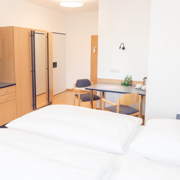 JUFA Hotel Garni Stubenberg am See - Self Check-in - Doppelzimmer - 1