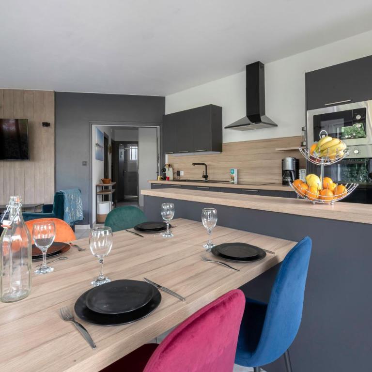 500m de la plage - appart pour 4 adultes, 2enfants - Appartement - 5