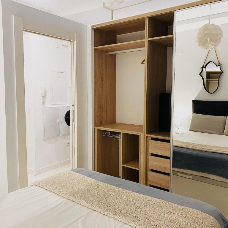 Charming Colón by SharingCo - One-Bedroom Apartment - 4