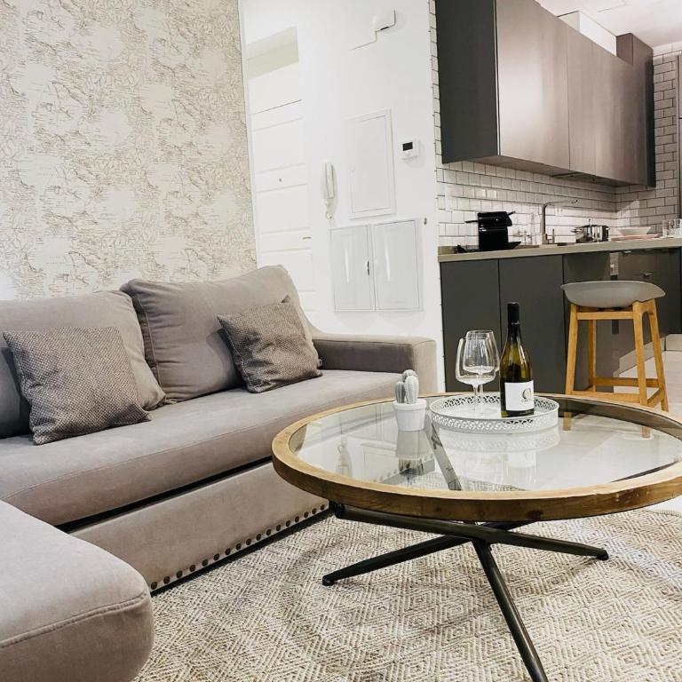 Charming Colón by SharingCo - One-Bedroom Apartment - 11