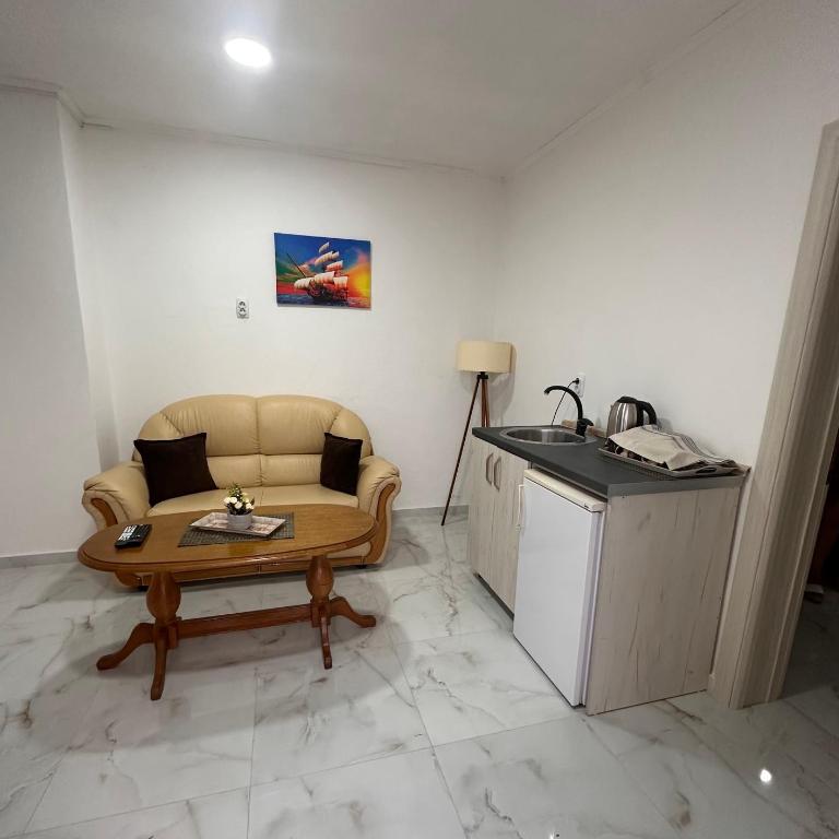 Apartments SR - Two-Bedroom Apartment - 8
