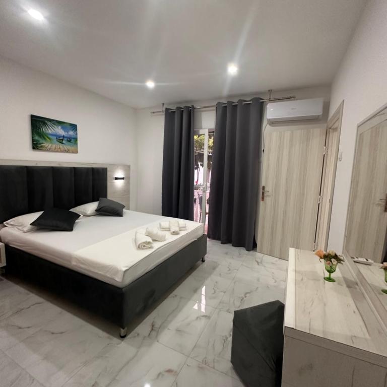 Apartments SR - Two-Bedroom Apartment - 9