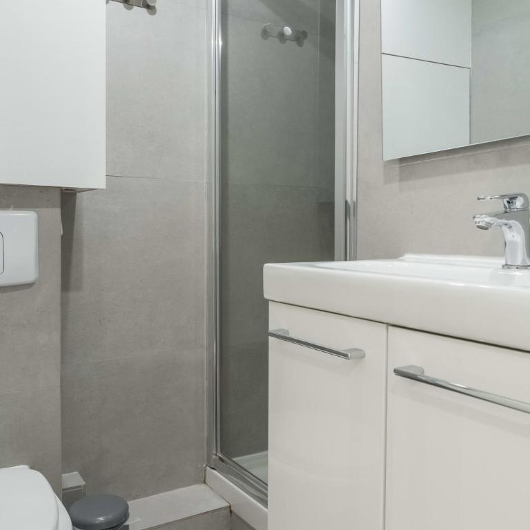 Lavie Maison Parisian Aircon Gem - Appartement - 13