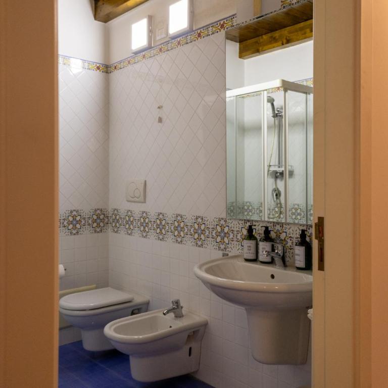 Palazzo della Contessa - Suites & Breakfast - Suite Duplex - 13
