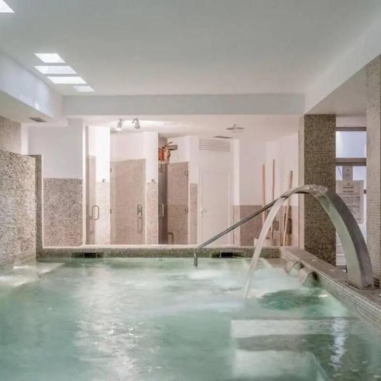 5* Serviced Apartment Marbella - Two-Bedroom Apartment - 80