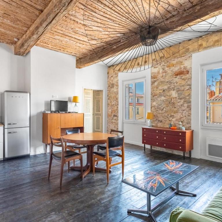T3 charme ancien au coeur de Toulon - Two-Bedroom Apartment - 1