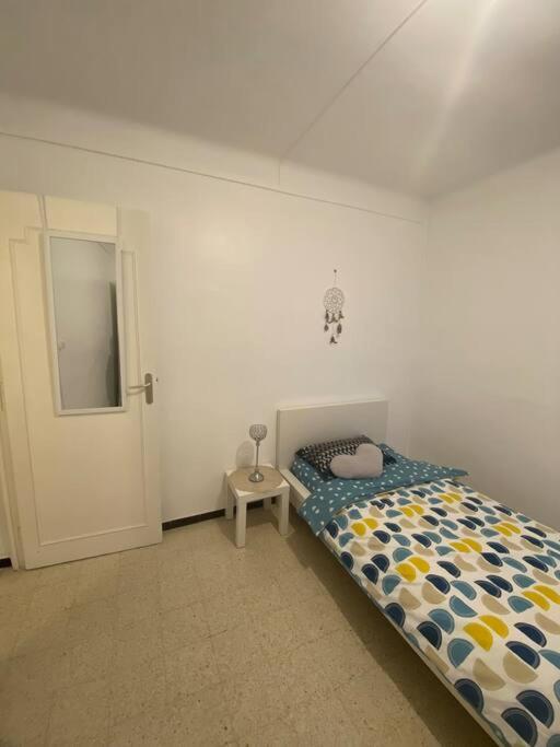 Appartement T4 à deux pas de la gare St Charles - Apartment mit 3 Schlafzimmern - 34