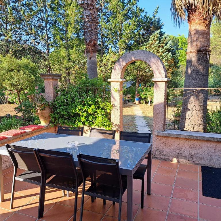 Villa provençale avec piscine au calme - Casa con 4 camere da letto - 5