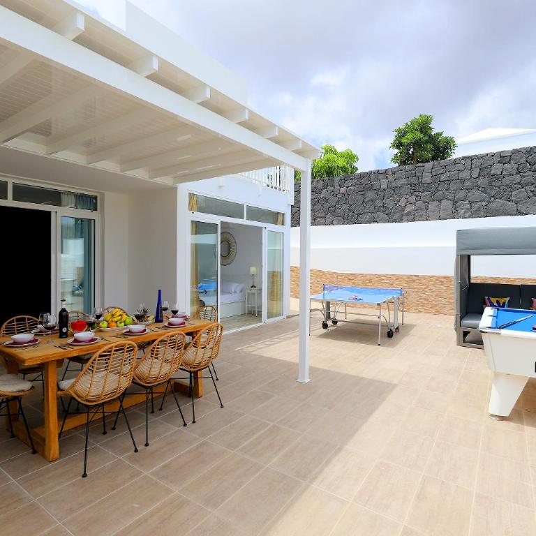 Bella, modern 4 bed Playa Blanca - Villa - 11