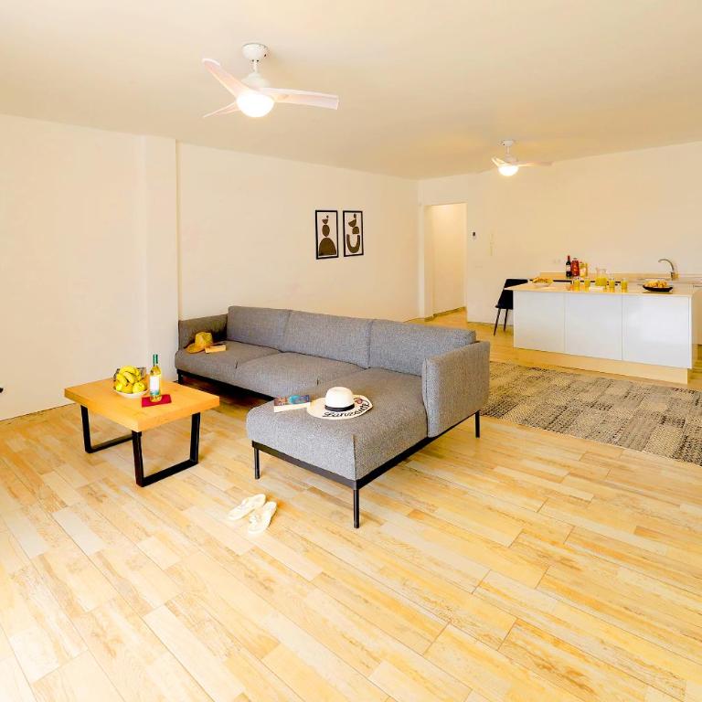 Bella, modern 4 bed Playa Blanca - Villa - 14
