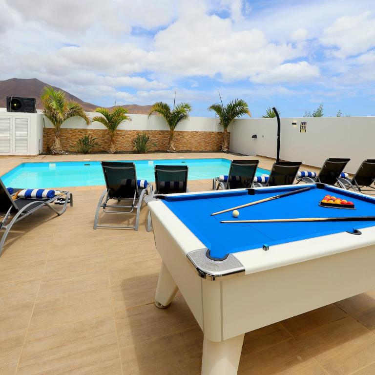Bella, modern 4 bed Playa Blanca - Villa - 21