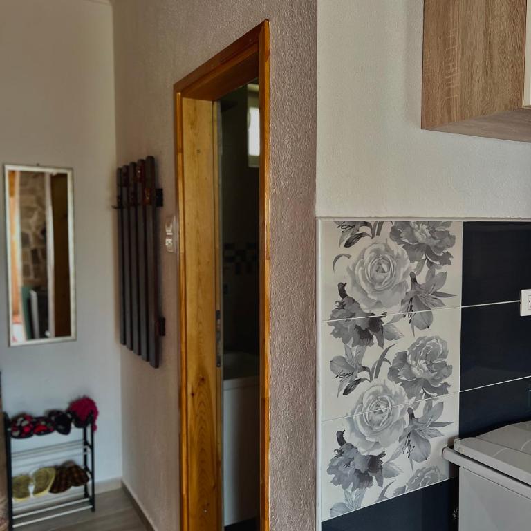 Vuković Accommodation - One-Bedroom House - 5