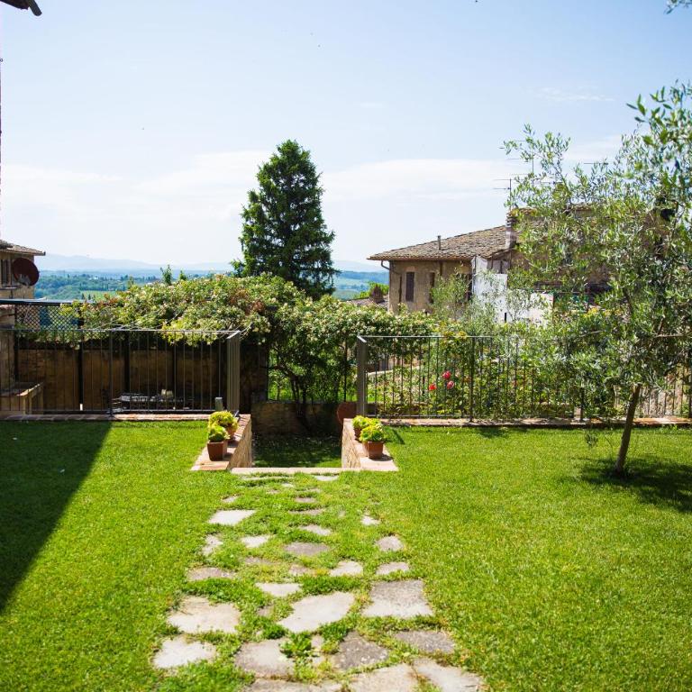 The Tower's Garden - One-Bedroom Apartment - 8