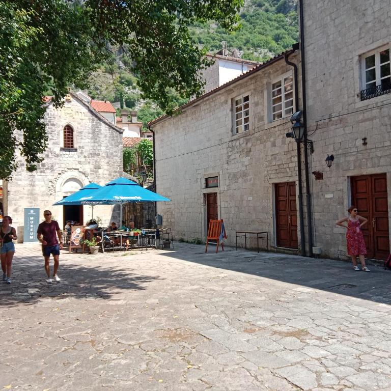 Centar Starog Grada - Large Double Room - 8