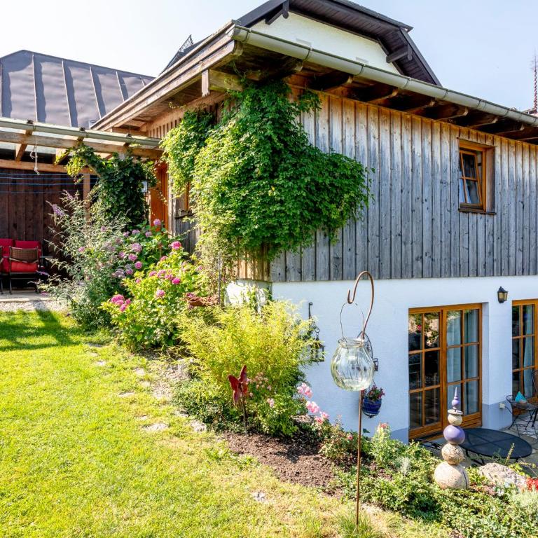 Gästehaus Schlossblick - Apartment mit Blick auf die Berge - 12