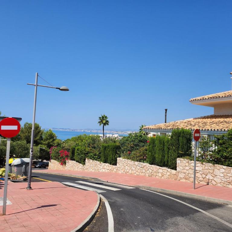 DELUXE Studio ATHOS 50 MP Garden patio BENALMADENA Golf & Beach - Habitación Doble con vistas al jardín - 22
