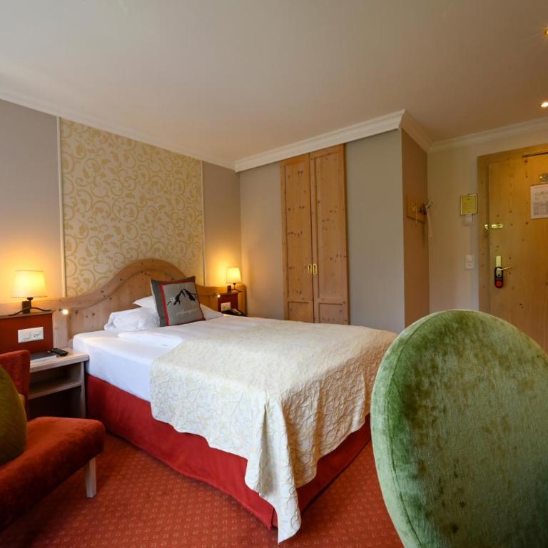 Romantik Hotel Schweizerhof - Superior Einzelzimmer - Eigerblick - 2