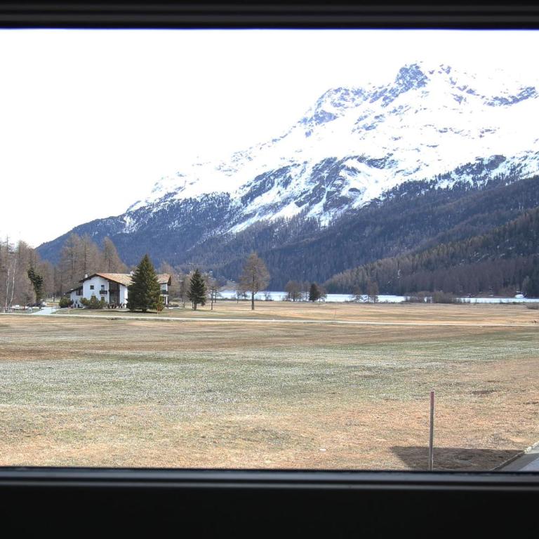 Residenza Lagrev 1 1 2 Zimmerwohnung Nr 021 - Typ 15A - Hochparterre - West - Apartment mit Blick auf die Berge - 6