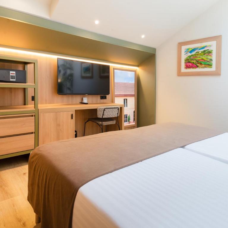 DWO Valencia - Double Room - Attic - 3