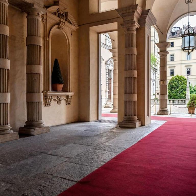Art Heaven-Suite Graneri in Torino Centro - Appartamento con 1 Camera da Letto - 11