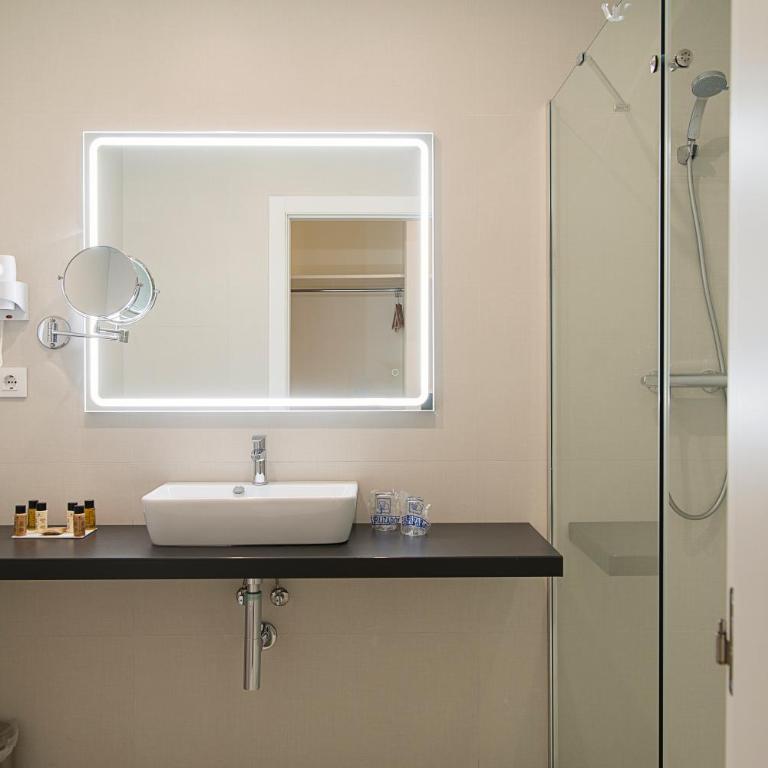 DWO Valencia - Confort Double Room - 5